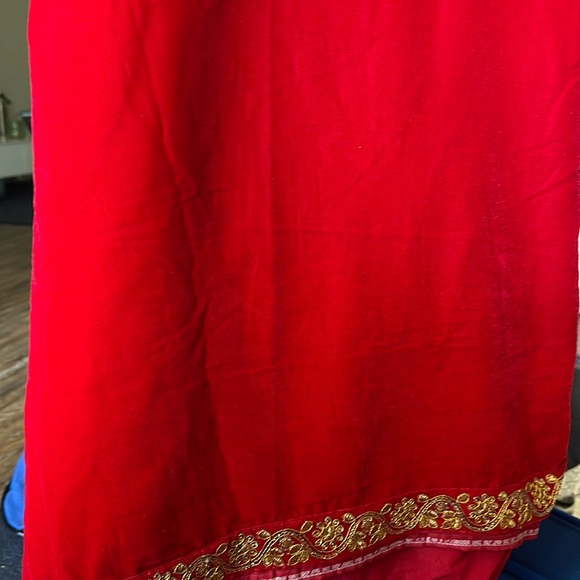 Excellent - Picture 1 of 2